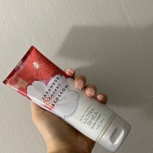 Full JAPANESE CHERRY BLOSSOM body cream